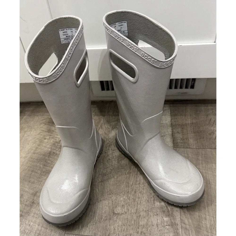 Bogs Kids Size Youth 2 Skipper Silver Glitter Rain Boots